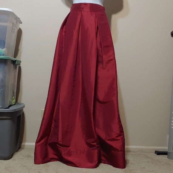Signature by Sangria Elegant Burgundy A-Line Skirt - Picture 2 of 3